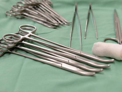 Peak bodies demand cosmetic surgery reform