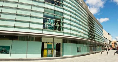 John Lewis offer free lunches to staff in bid to attract 10,000 Christmas workers
