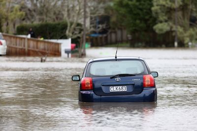 Climate change and insurance: Weighing up the risk