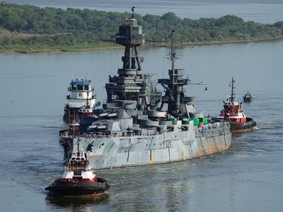 USS Texas battleship begins voyage for $35m repairs