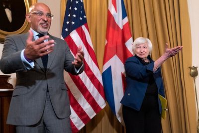 Yellen warns of failure to agree on Russia oil price cap