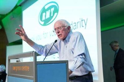 Bernie Sanders hails RMT train strikes as an ‘inspiration’ on visit to London