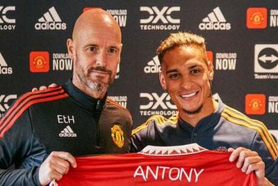 First pictures as Antony completes £84m Manchester United transfer on deadline day