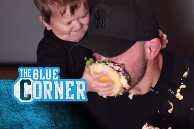 VIDEO: Hasbulla smashes burger in face of UFC champ Alexander Volkanovski