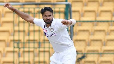 India A vs New Zealand A: Mukesh Kumar impresses with three wickets as New Zealand A score 156/5 on Day 1