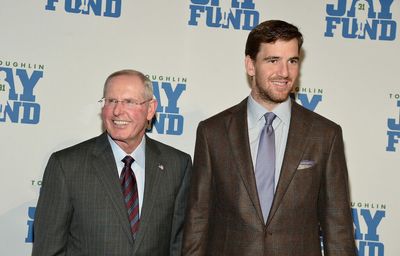 Giants greats Eli Manning, Tom Coughlin reunite to tackle childhood cancer