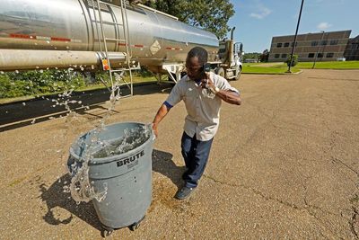 Low on water, prep football adapts in Mississippi's capital