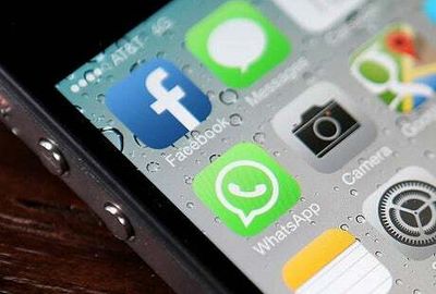 WhatsApp: how to delete other people’s messages in group chats