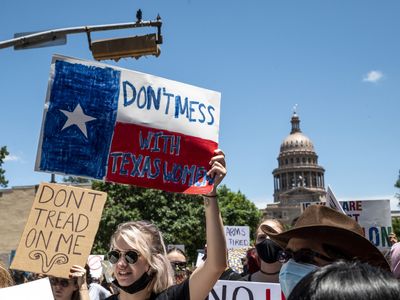 Poll: One year after SB 8, Texans express strong support for abortion rights