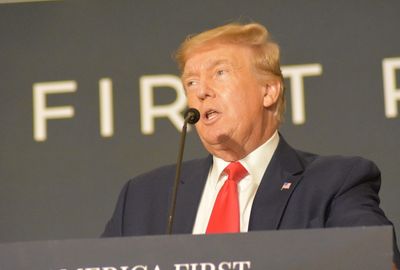 Trump: FBI pic makes me look like a slob