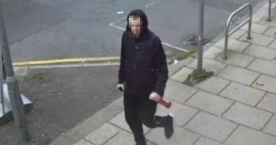 Hooded Edinburgh thief steals teacher's bike and laptop as he nips to the shop