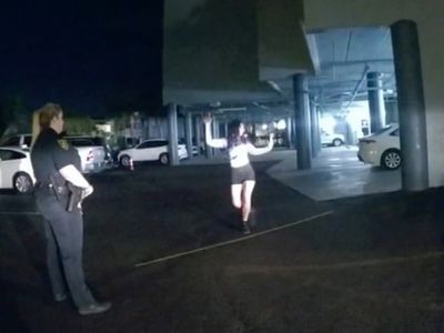 Woman Irish dances when doing sobriety test in Florida DUI stop