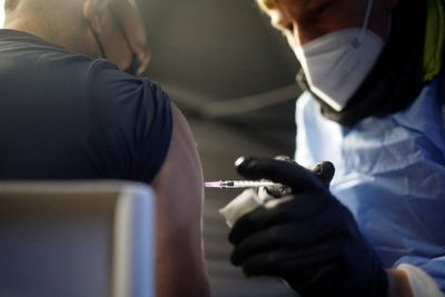 Germany to start Omicron-adapted COVID vaccinations next week - minister