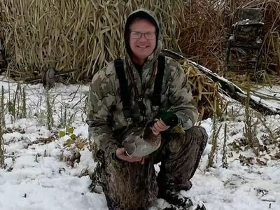 Farmer and three workers found dead in North Dakota field in suspected murder-suicide