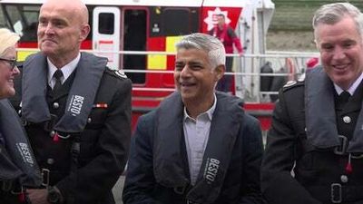 Mayor welcomes new fire boats on the Thames as part of £40m Brigade transformation