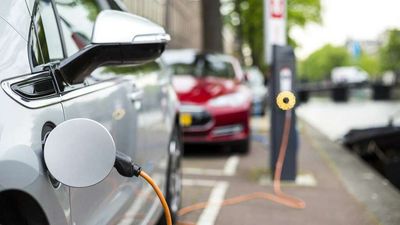 California Wants Everybody To Buy an Electric Car, but Its Own Energy Grid Can't Support It