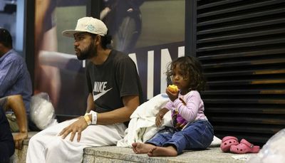 Abbott forgets Texans were once immigrants yearning to become Americans