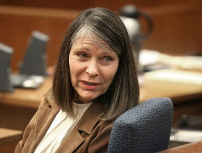 Woman’s trial for 2 Kansas deaths ends with hung jury