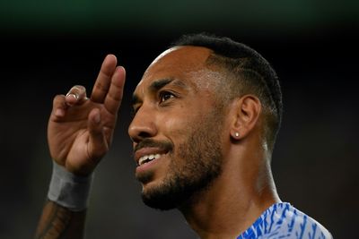 Big-spending Chelsea swoop for Barcelona's Aubameyang