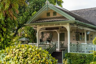 Waterfront restaurant recalls Bangkok's culinary traditions