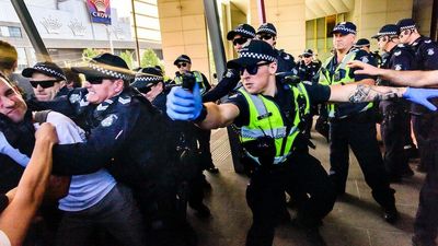 Class action launched on behalf of anti-mining protesters who were capsicum sprayed by Victoria Police