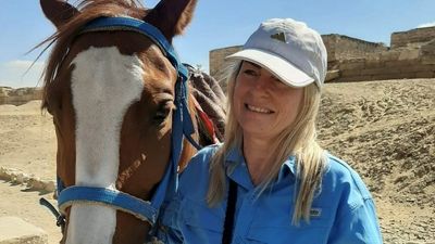 Meet the woman who gave up her life in Australia to start a horse hospital in Egypt