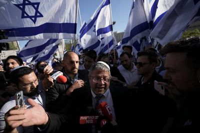 Extremist lawmaker surges ahead of elections in Israel