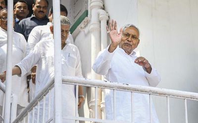 Posters and banners propose Nitish as national leader, he himself rules out