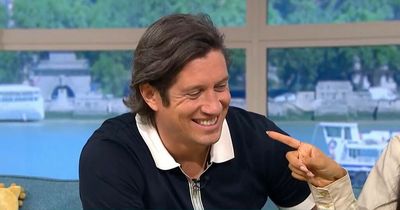 ITV This Morning fans say the same thing about 'speechless' Vernon Kay over guest's gift that leaves some unimpressed