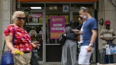 U.S. adds solid 315,000 jobs in August