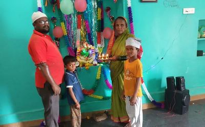 Muslim continues to celebrate Ganesh Chaturthi at his house