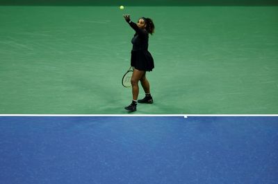 Williams looks to extend US Open farewell, Wu eyes upset