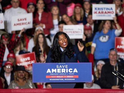 Trump-backed candidate’s ex-husband claims she threatened to crash car to kill him and their daughters