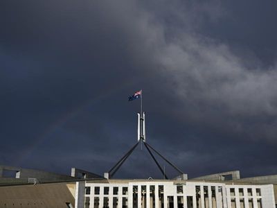 Climate, integrity on parliament's agenda