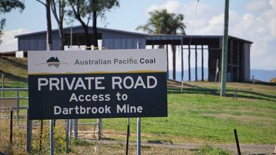 Dartbrook coal mine sale stalls, current owners lobby shareholders to help pay $100m debt