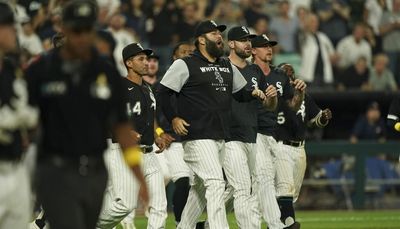 White Sox show fight, rally to beat Twins in 9th