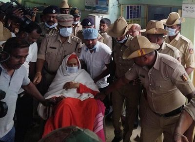 Karnataka Mutt Case: Police lockup, not hospital for Shivamurthy, directs Court