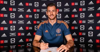 Manchester United confirm Martin Dubravka squad number for loan spell