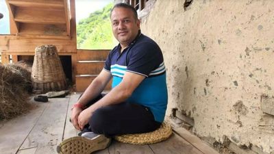 Himachal Pradesh: Professor of Neurosurgery resigns, likely to contest assembly election