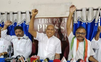 Andhra Pradesh: Chinta urges Supreme Court, ECI to give their nod for ballot paper system