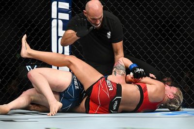 Stephanie Egger def. Ailin Perez at UFC Fight Night 209: Best photos