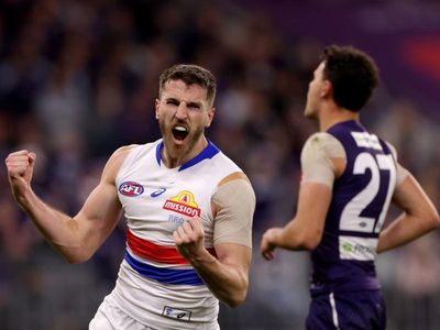 More AFL finals woes for Bulldogs out west