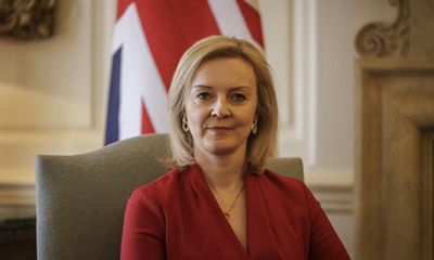 Pack cabinet with Johnson loyalists at your peril, Liz Truss is warned