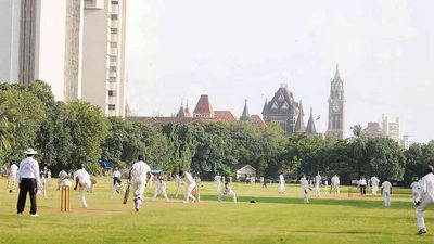 Kanga League: Players rolling pitch at Sassanian ground creates stir