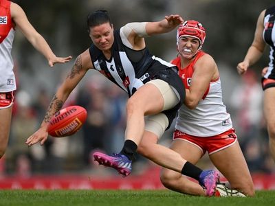 Unbeaten Pies account for Swans in AFLW