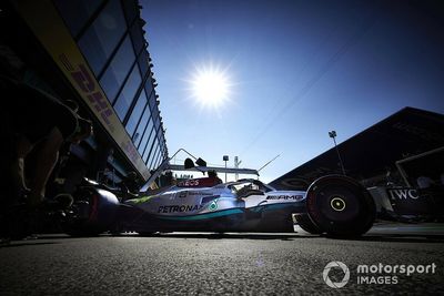 Mercedes' £6 million F1 energy bill prompts solar farm plan