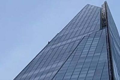 Three arrested after climber scales The Shard