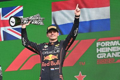 Dutch GP: Verstappen takes 10th win of 2022 ahead of Russell, Leclerc