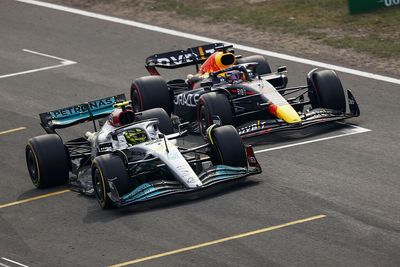 Mercedes explains F1 strategy decision that left Hamilton furious in Dutch GP