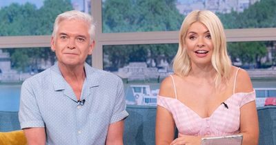 Holly Willoughby and Phillip Schofield branded 'boring' by This Morning viewers